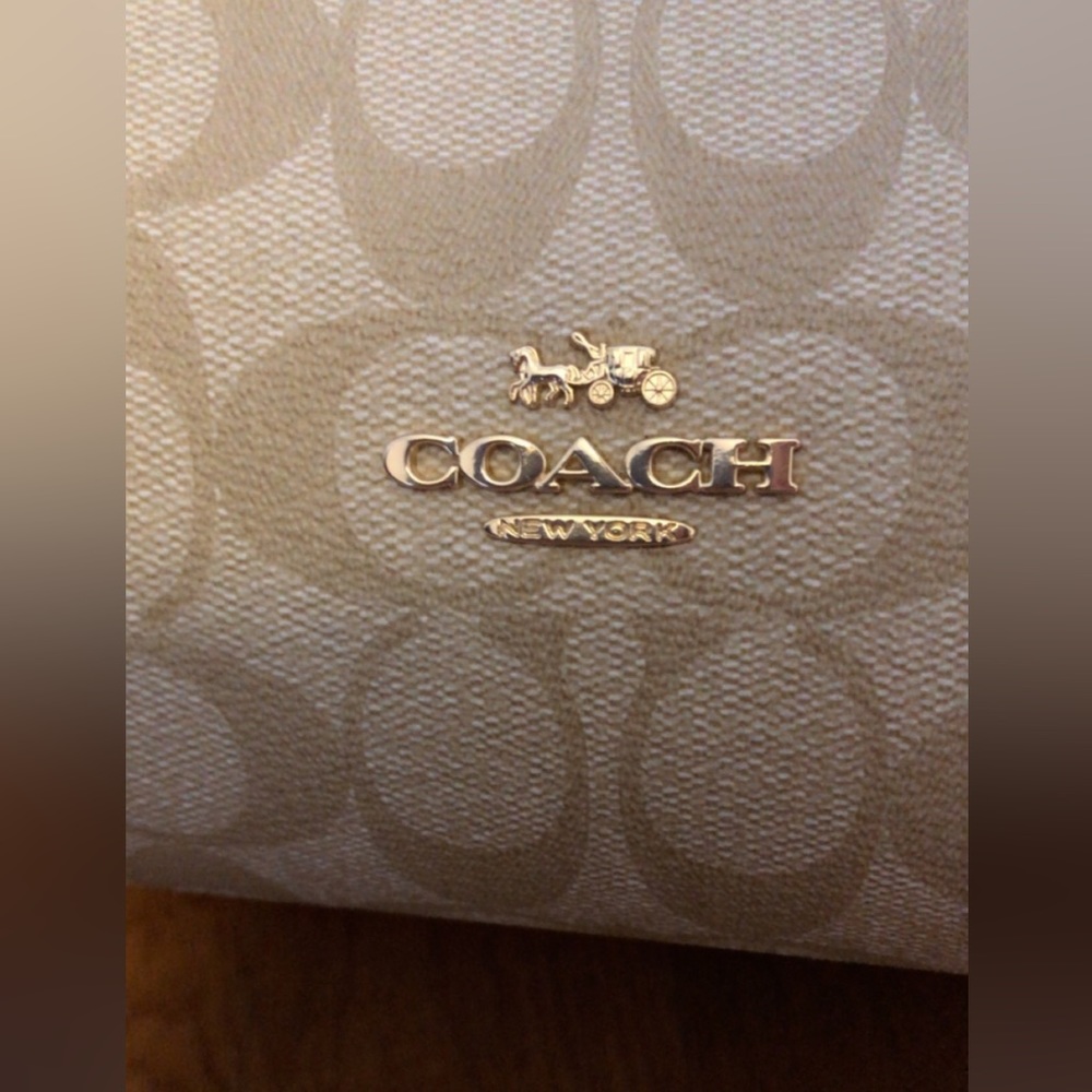 Coach bag - Picture 2 of 4